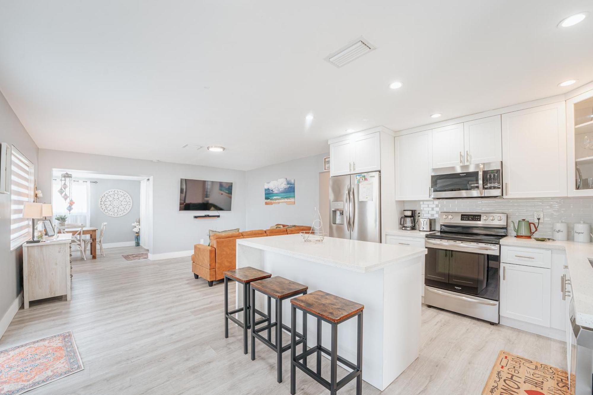 Home With A Pool Close To Beach And Fll Airport Pool Heated October- March Fort Lauderdale Dış mekan fotoğraf