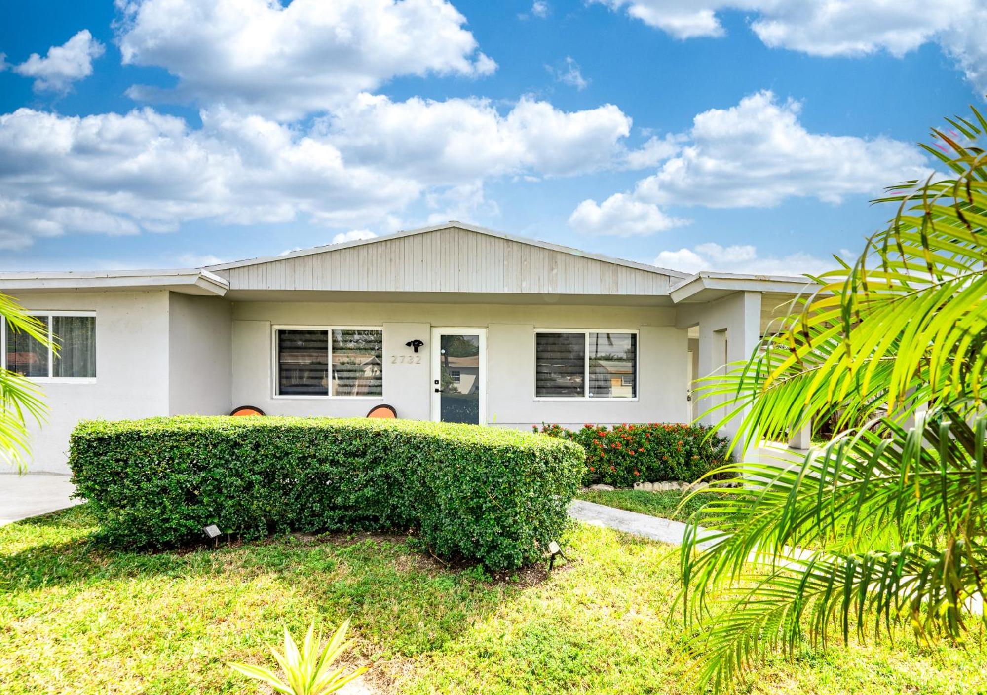 Home With A Pool Close To Beach And Fll Airport Pool Heated October- March Fort Lauderdale Dış mekan fotoğraf